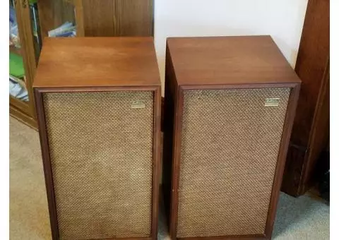 Rare Vintage EV2 Speakers