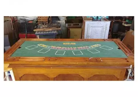4 in 1 Oak Wood Casino Table - Awesome